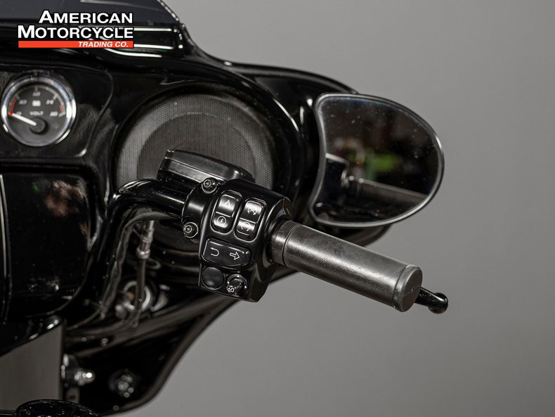 Street Glide® Special