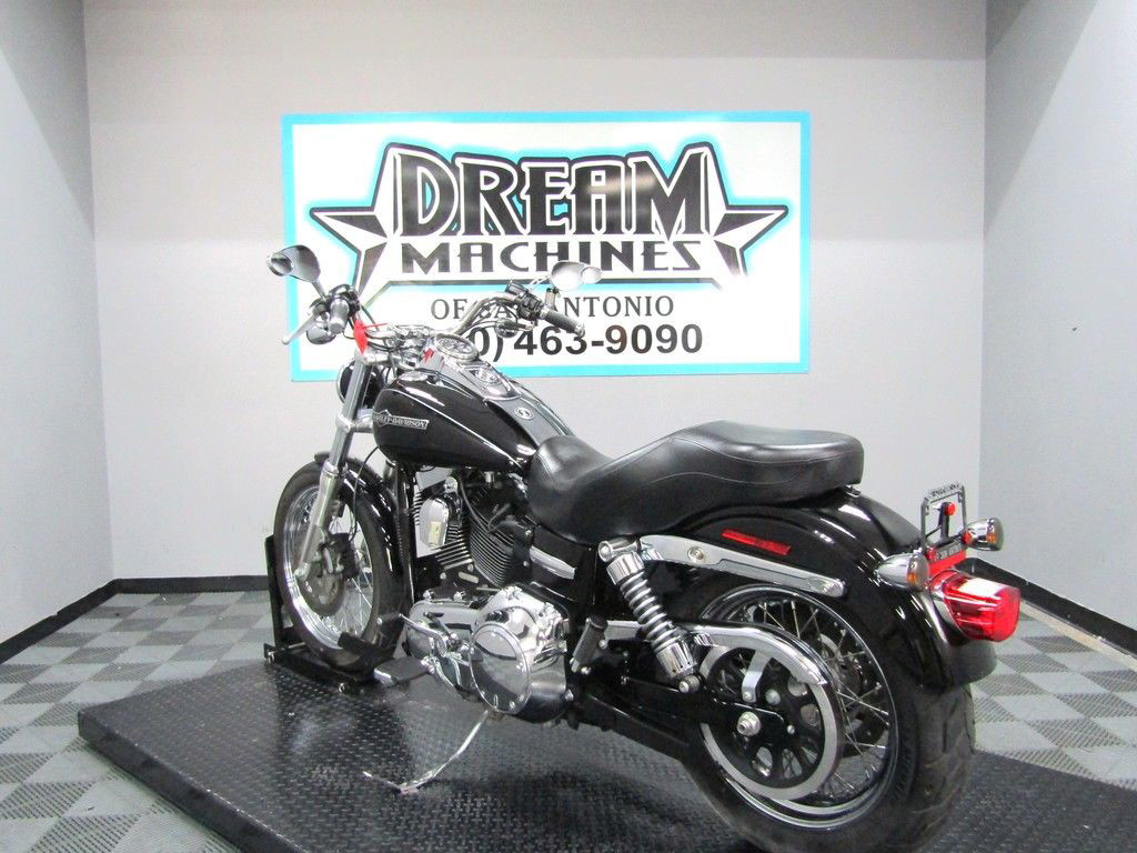 Dyna® Super Glide® Custom