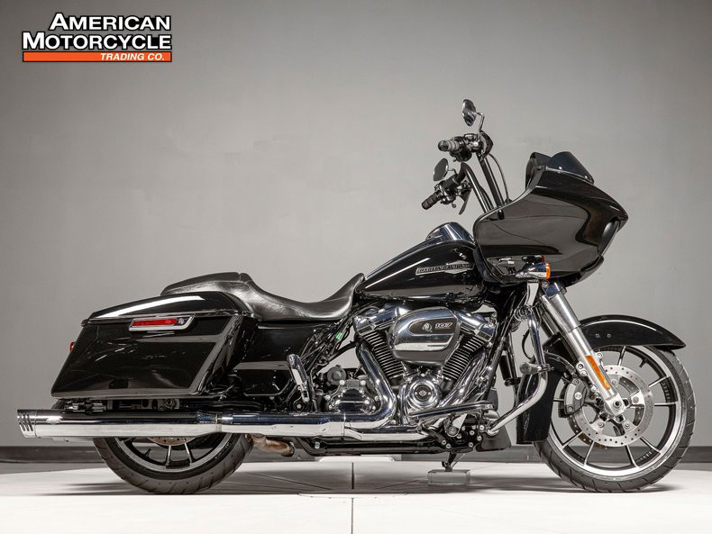 Road Glide®