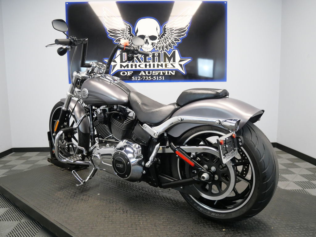 Softail® Breakout®