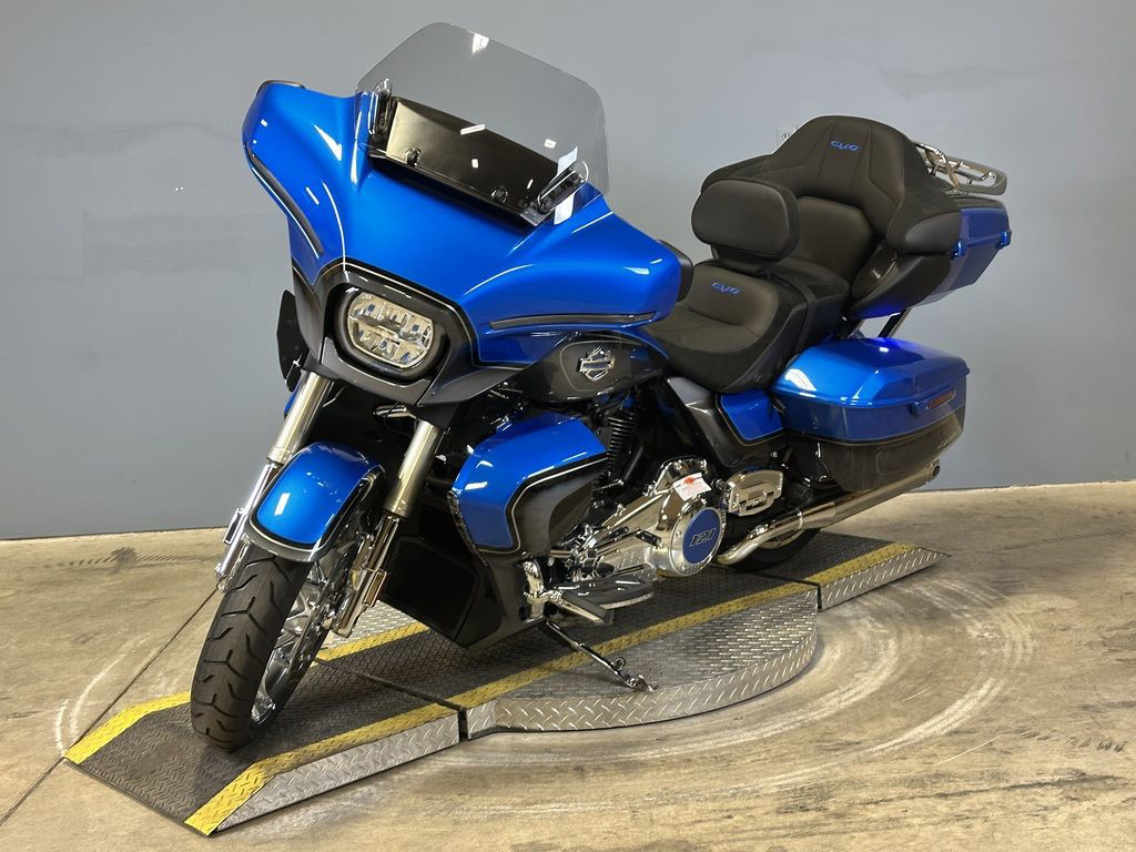 CVO® Street Glide® Limited