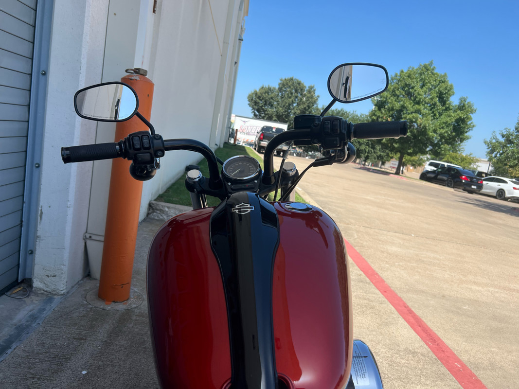Softail® Blackline®