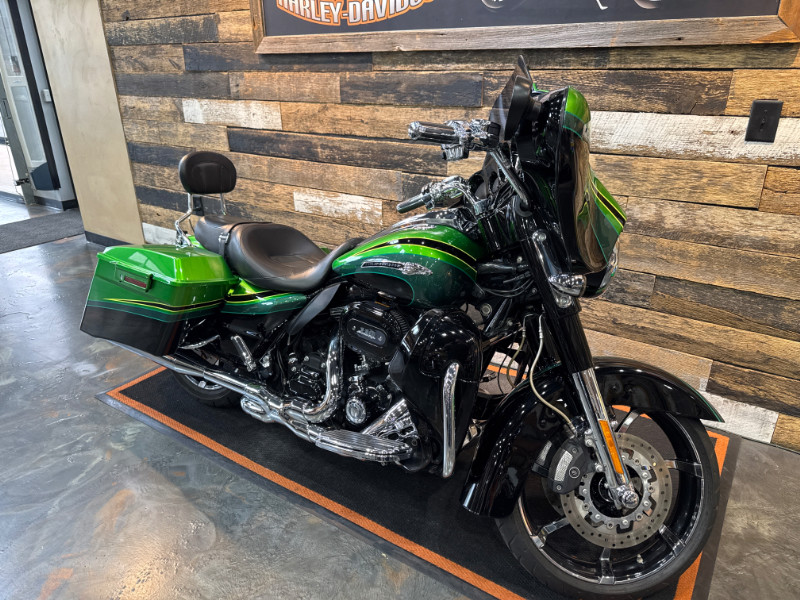 CVO™ Street Glide®