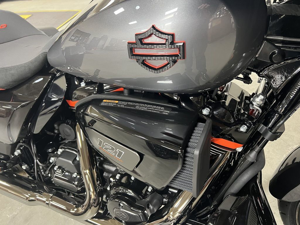 CVO® Street Glide®