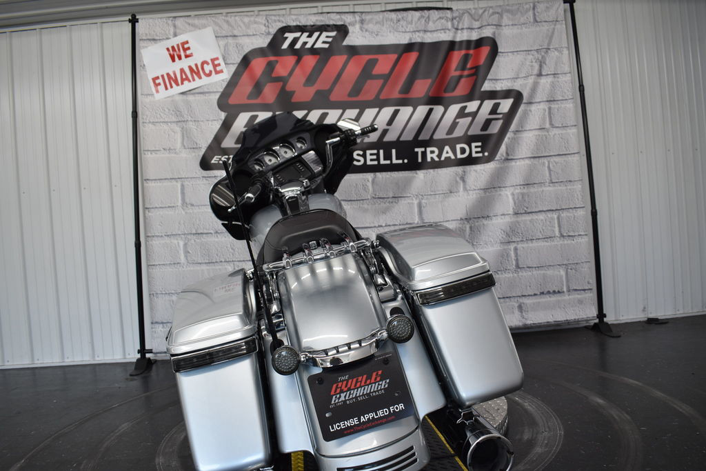 Street Glide®