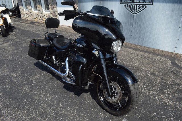 CVO® Street Glide®