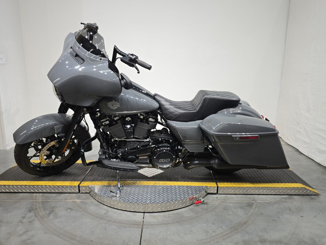 Street Glide® Special