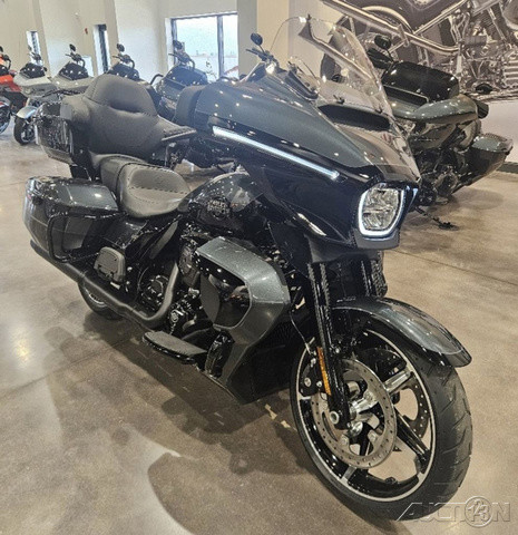 Street Glide® Ultra