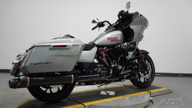 CVO® Road Glide® ST
