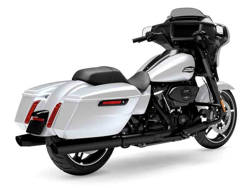 Street Glide®