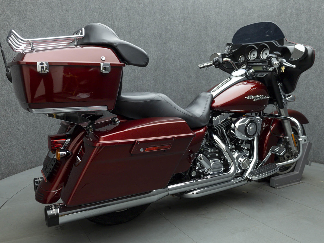 Street Glide®