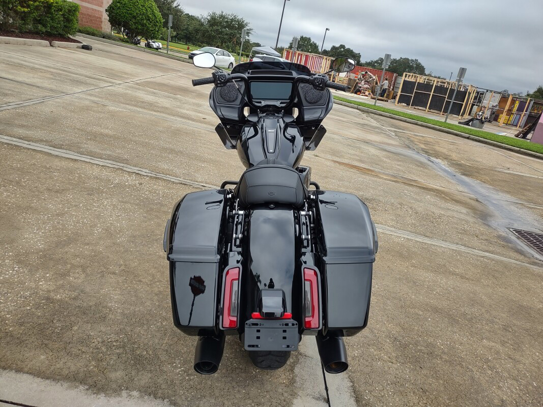Road Glide®
