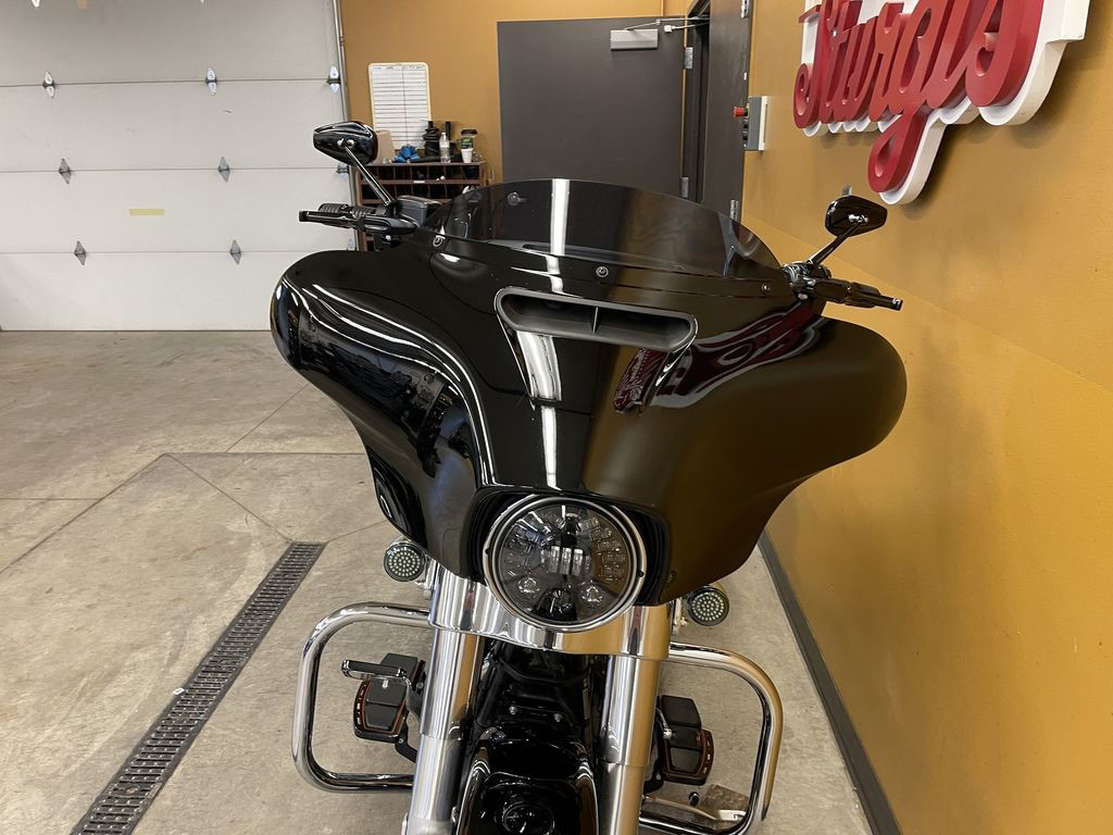 Street Glide®