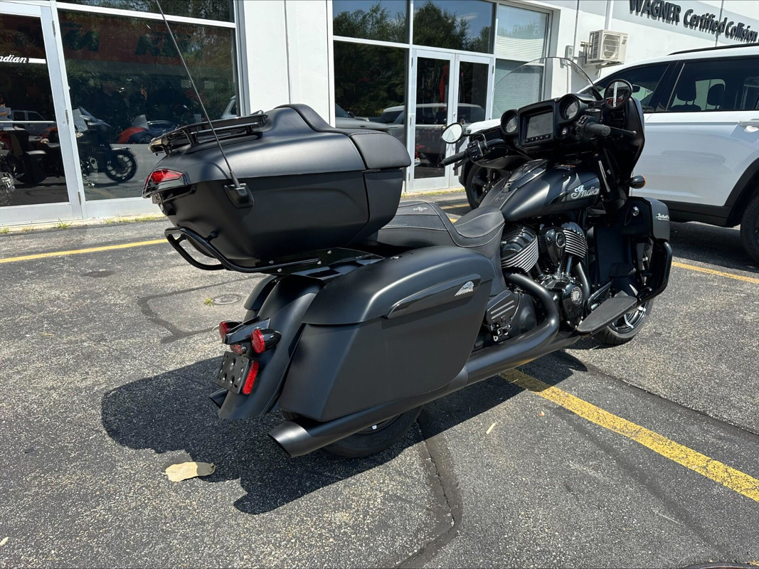 Roadmaster Dark Horse