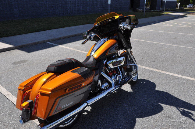 CVO® Street Glide®