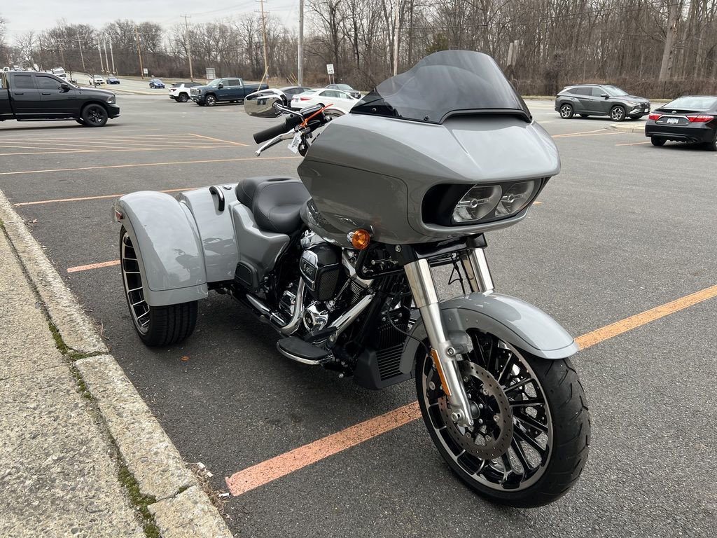 Road Glide® 3