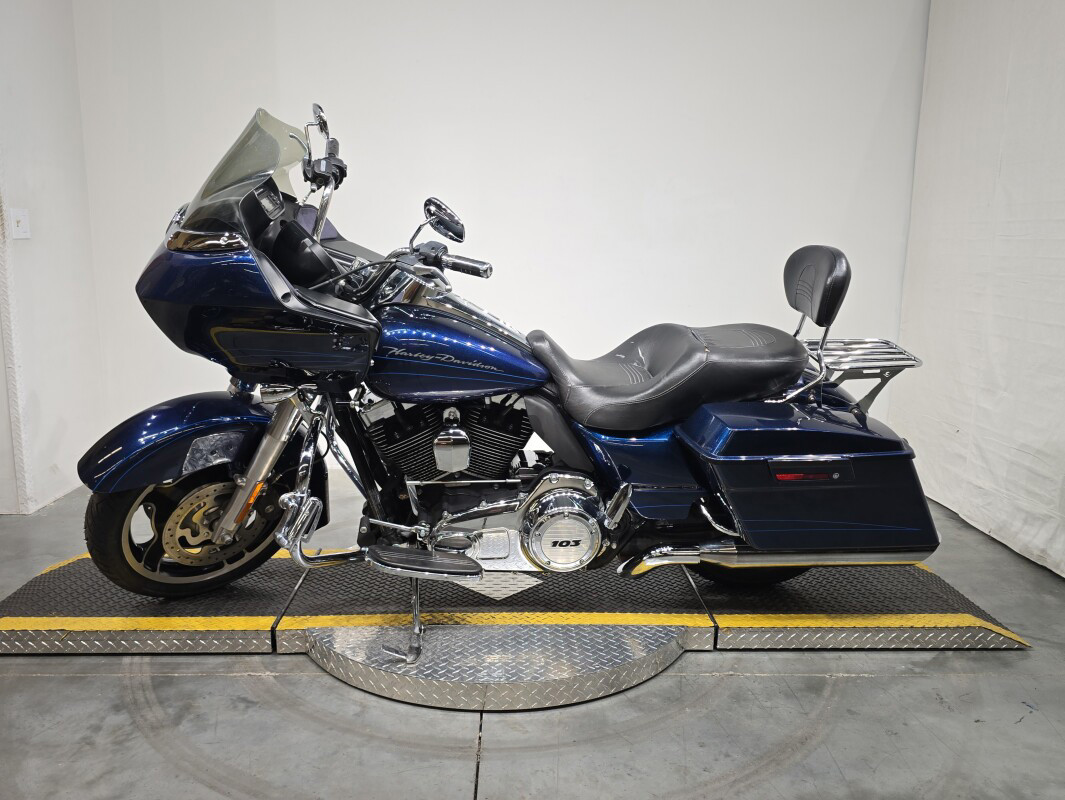 Road Glide® Custom