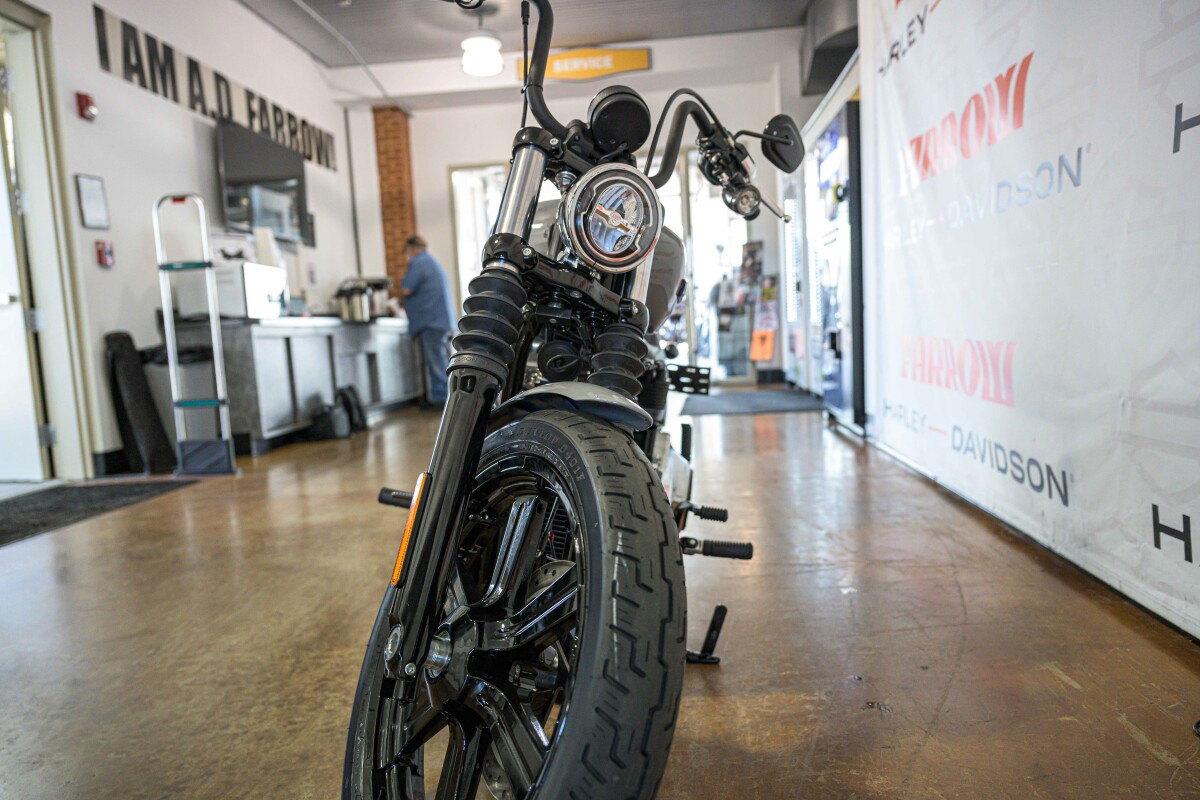 Street Bob®