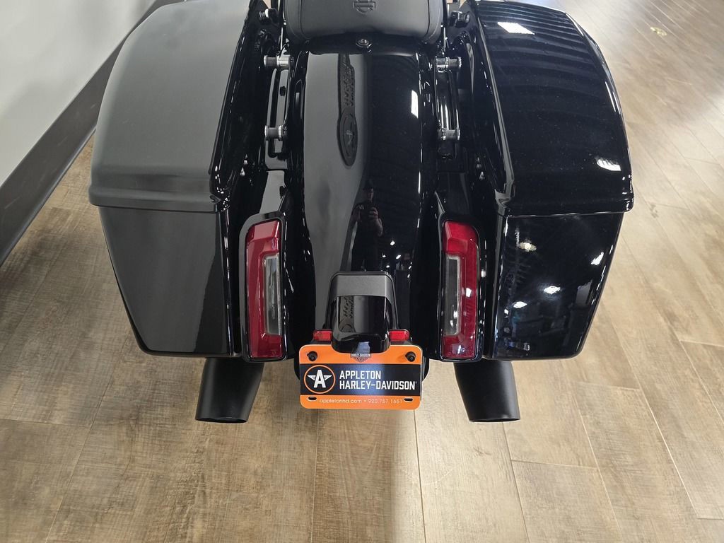 Road Glide®