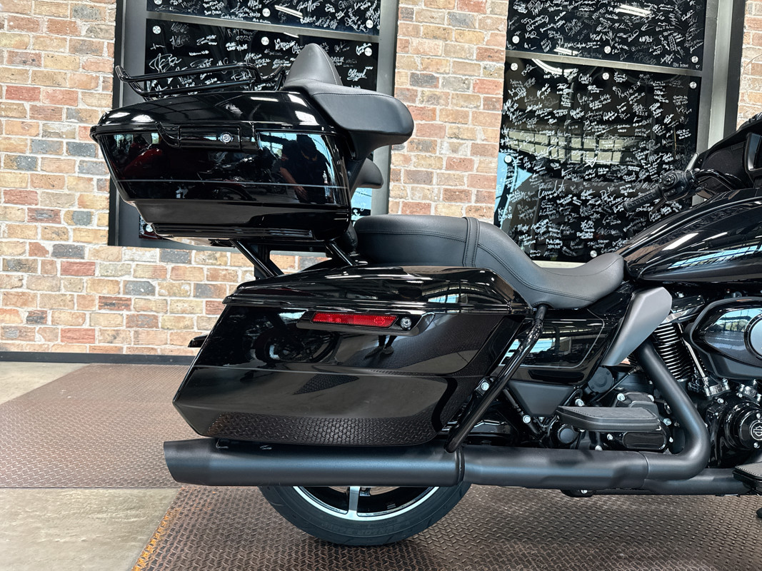 Street Glide® Ultra
