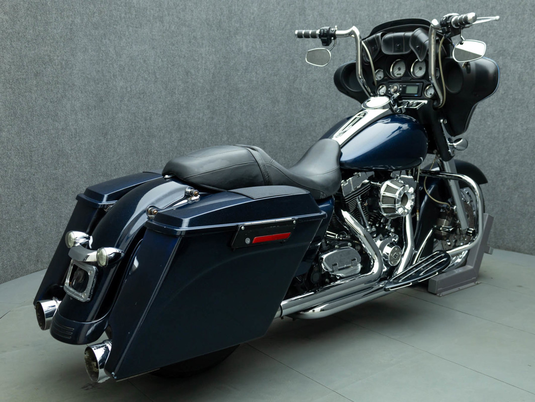 Street Glide®