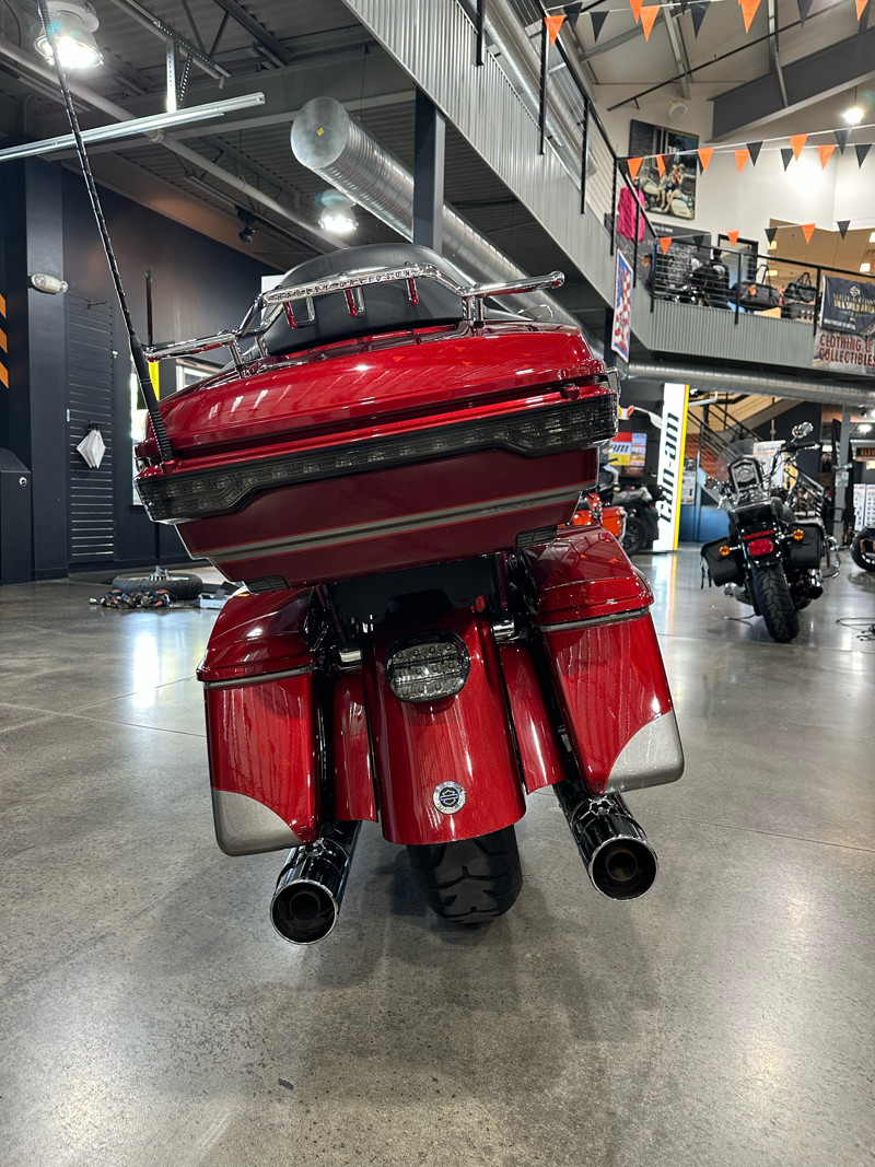 CVO® Road Glide® Ultra