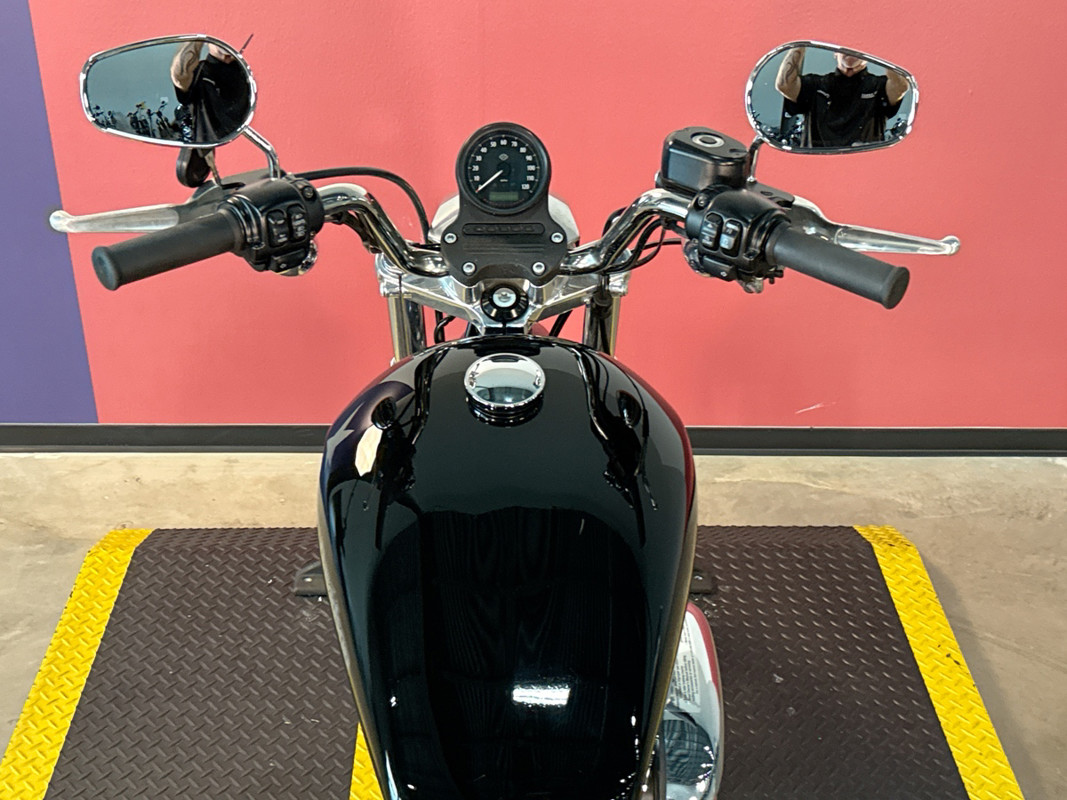 Sportster® SuperLow®