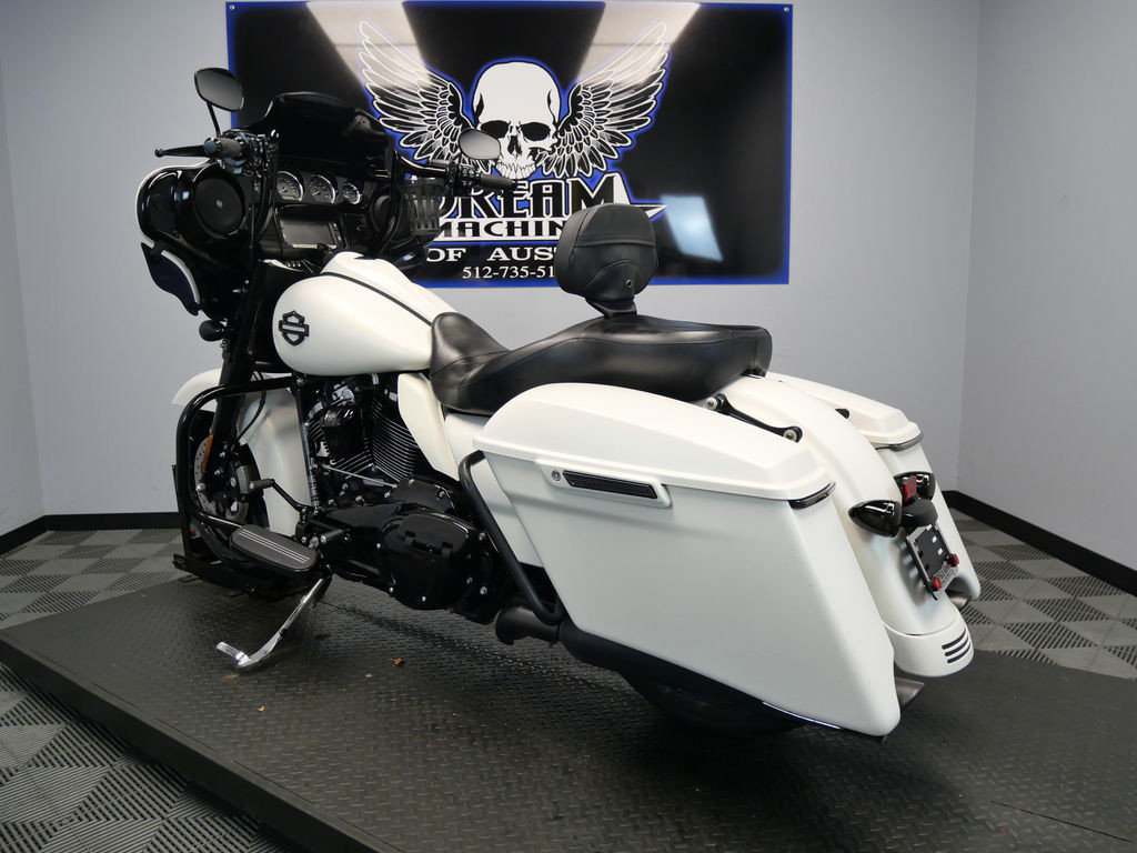 Street Glide® Special