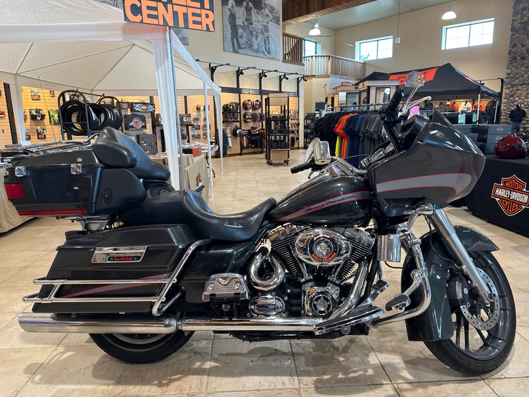 Road Glide®