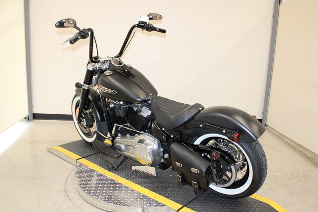 Softail® Slim®