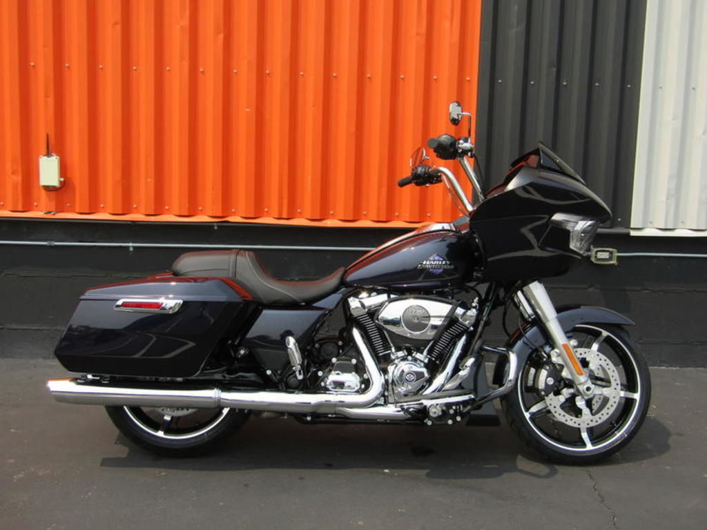 Road Glide®