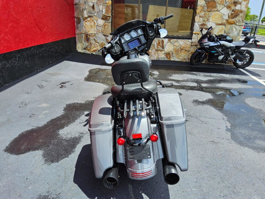 Street Glide® Special