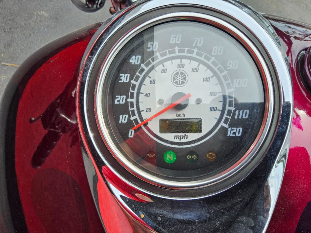 V Star 1100 Classic