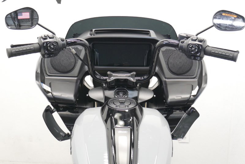 Road Glide®
