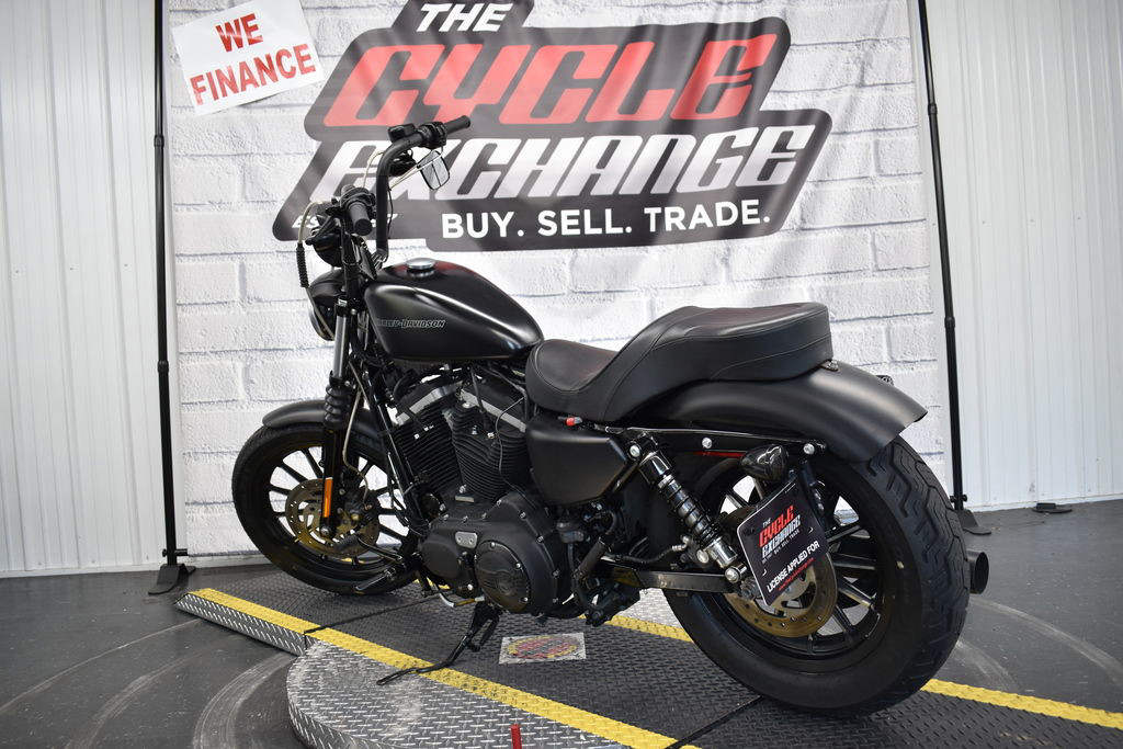 Sportster® Iron 883™