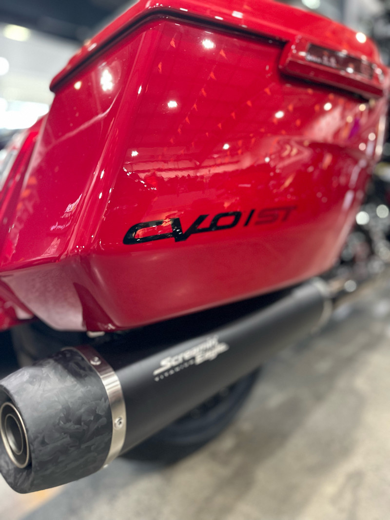 CVO® Road Glide® ST