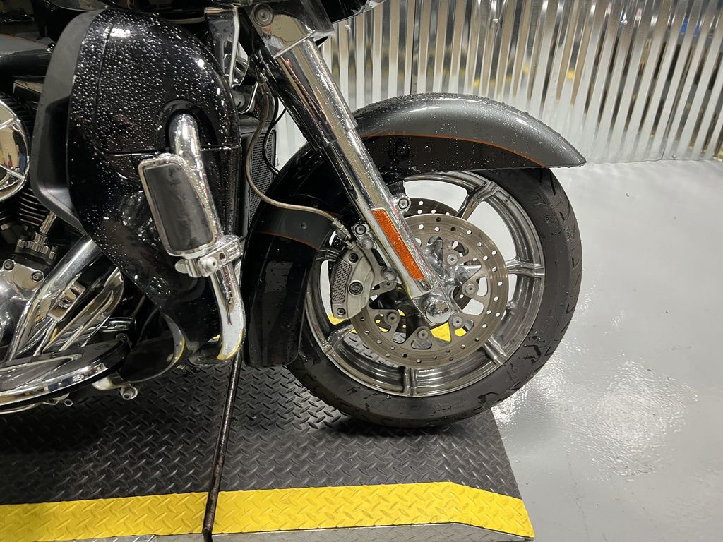 CVO® Road Glide® Ultra
