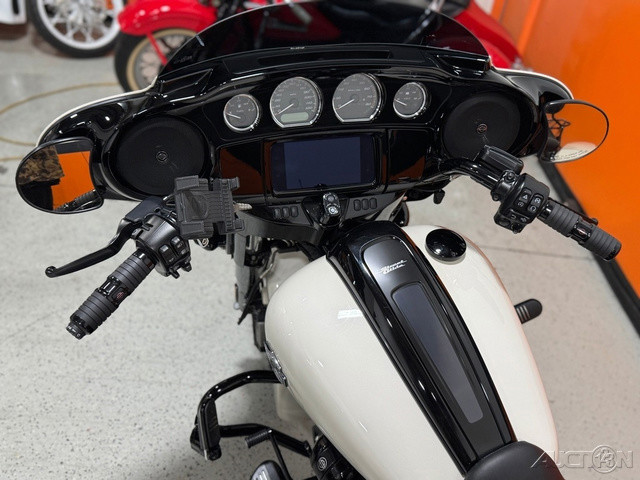 Street Glide® Special