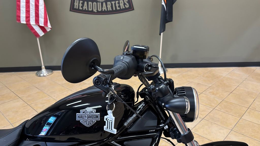 Nightster