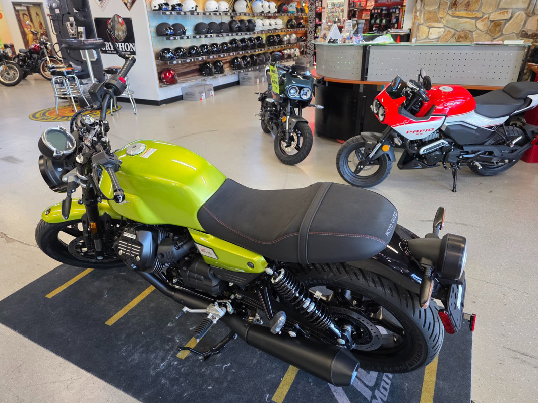 V7 Sport