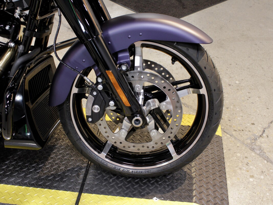 Road Glide®