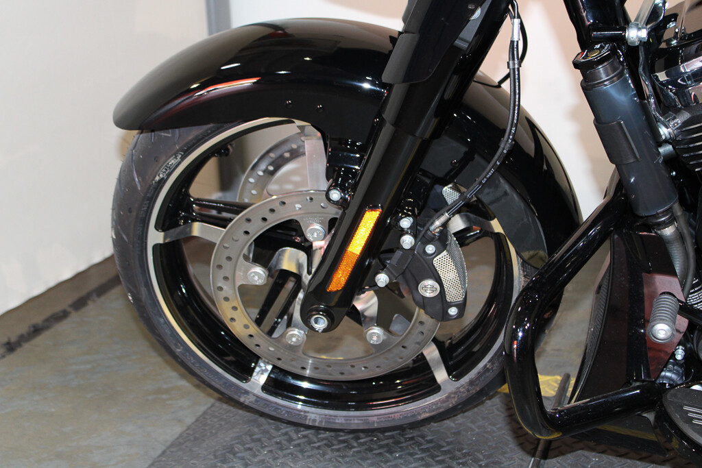 Street Glide®