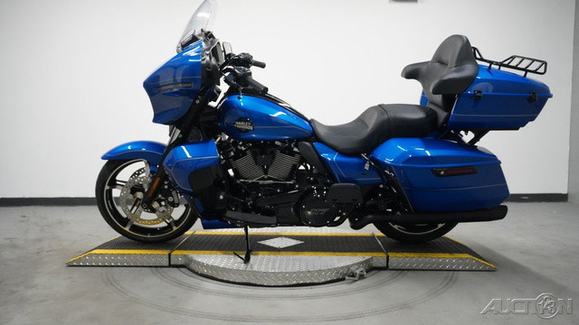 Street Glide® Ultra