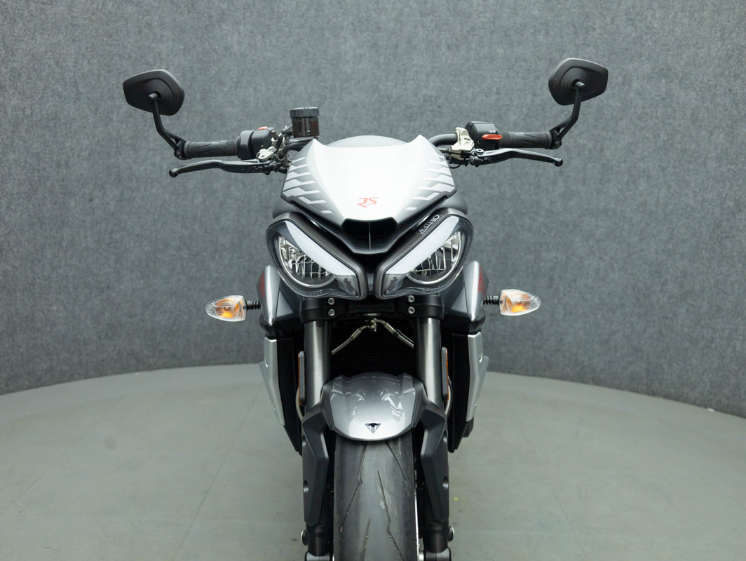 Street Triple RS