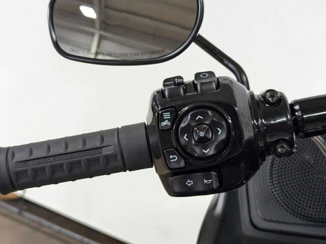 Road Glide®