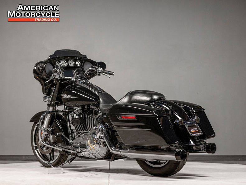 Street Glide® Special