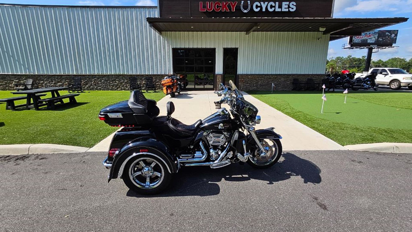 Tri Glide® Ultra Classic®
