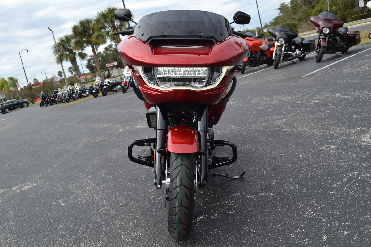 Road Glide®