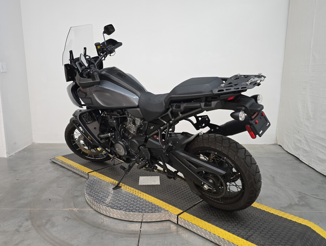 Pan America® 1250 Special