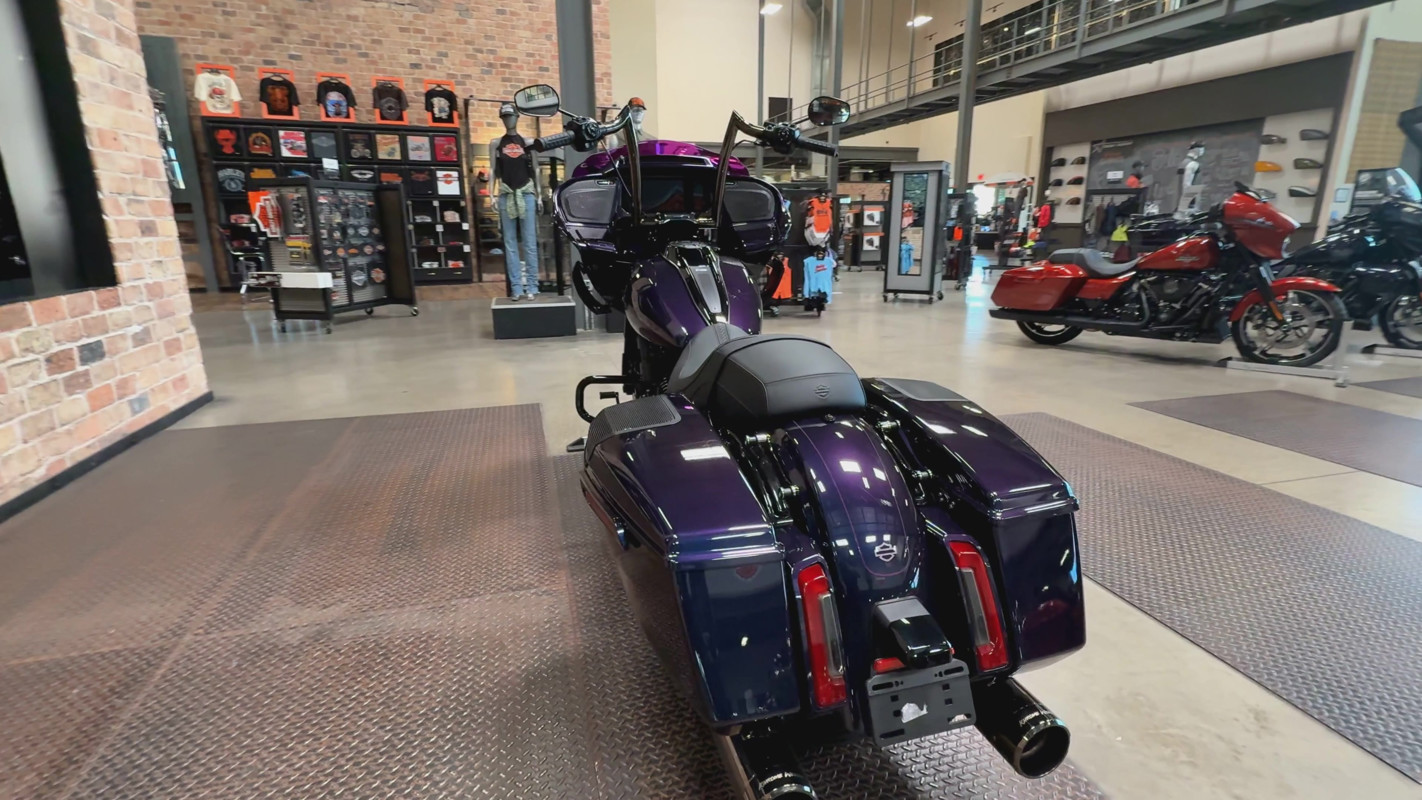 Road Glide®